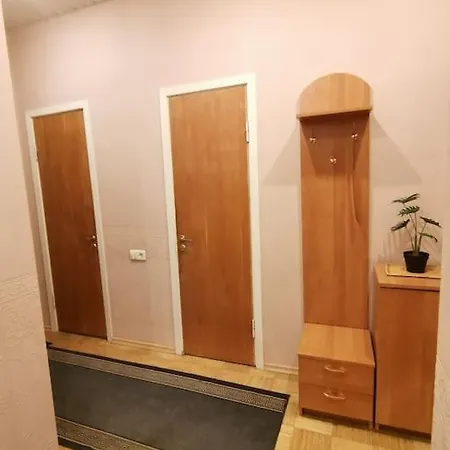 Cozy, Spacious Gertruda Self Chek In 20 Min To Old With Car 5 Min Apartment *