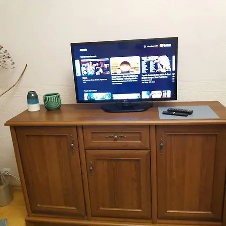 Cozy, Spacious Gertruda Self Chek In 20 Min To Old With Car 5 Min Apartment Riga